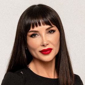 Лэнай Юлия, Санкт-Петербург