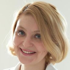 Медведева Лариса Валентиновна